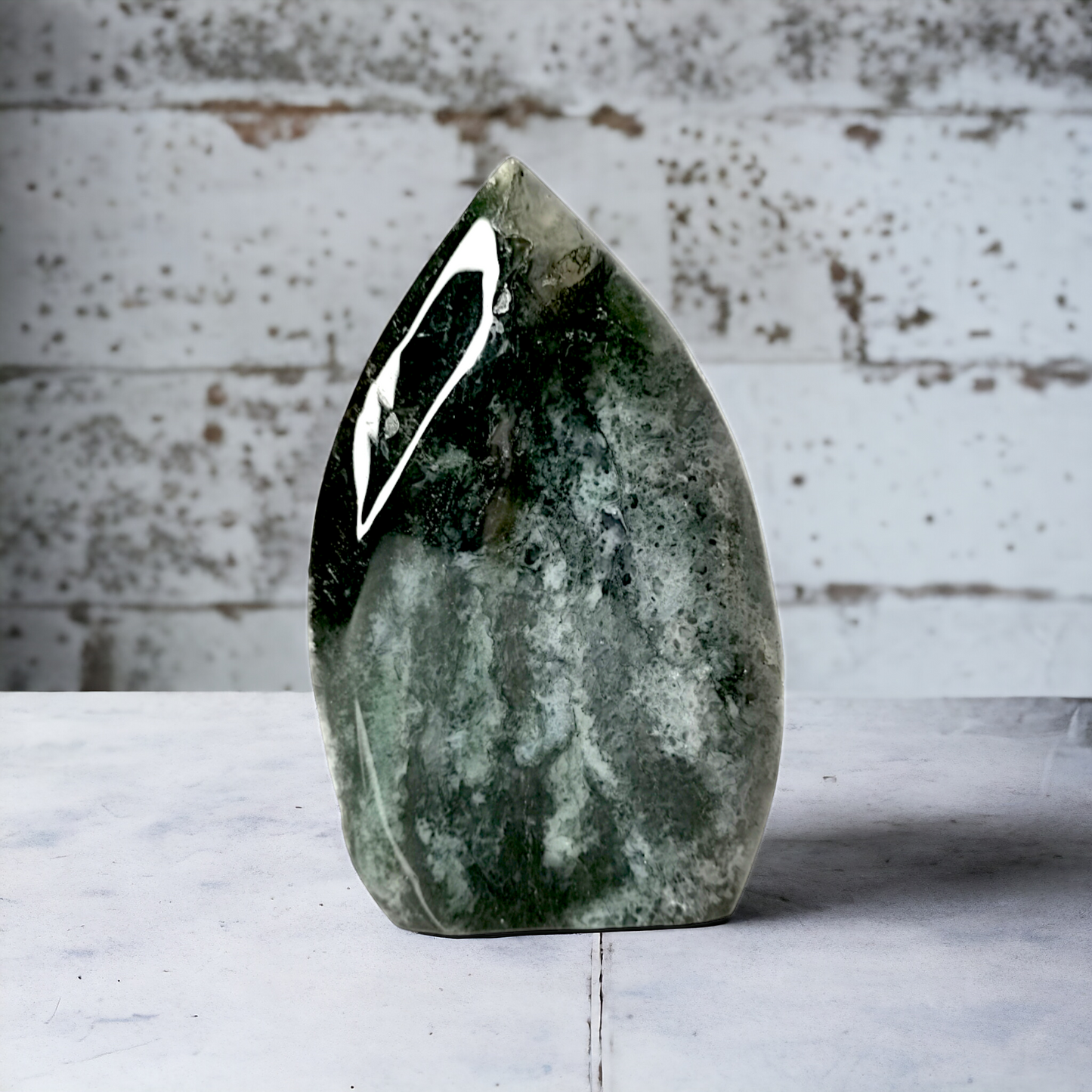 Mossagat Friform – Naturlig Stabilitet och Balans