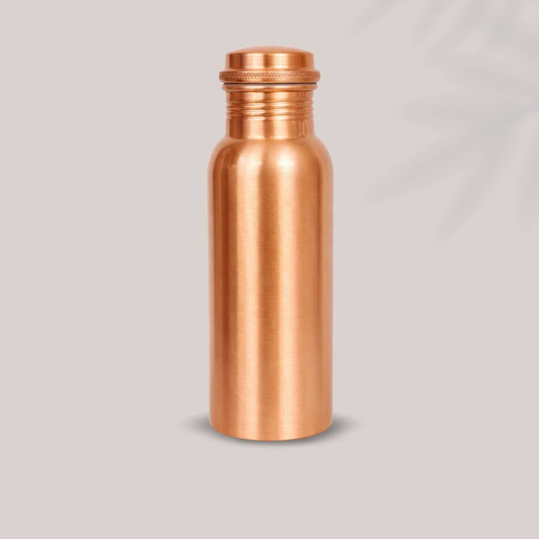 Handgjord kopparflaska i ren koppar – slät matt, ca 750 ml (tung)