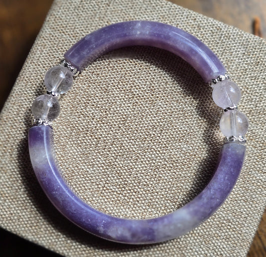 Half Bangle – Lepidolit med bergkristall