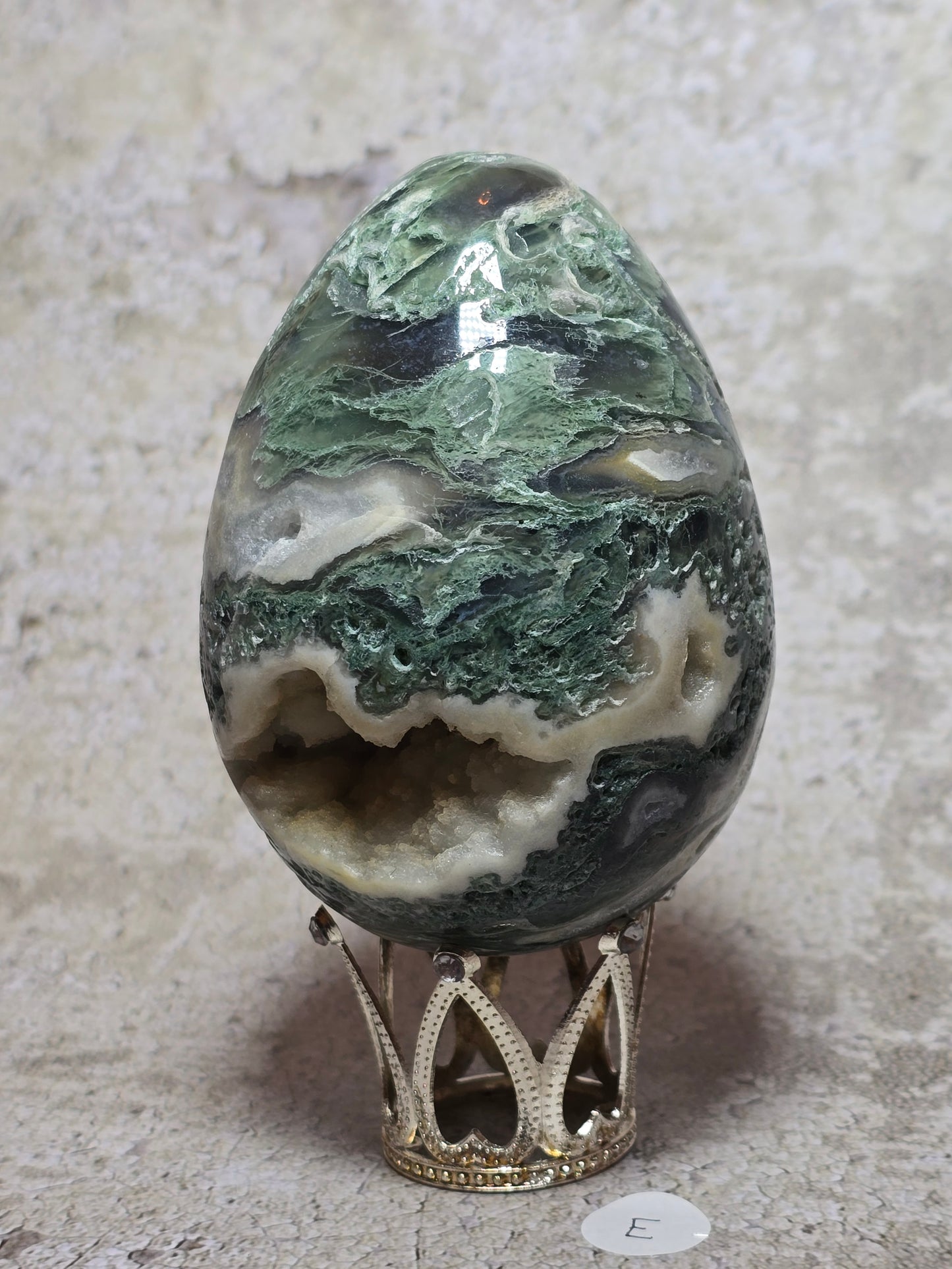 Mossagat Ägg – För Stabilitet och Nystart, E