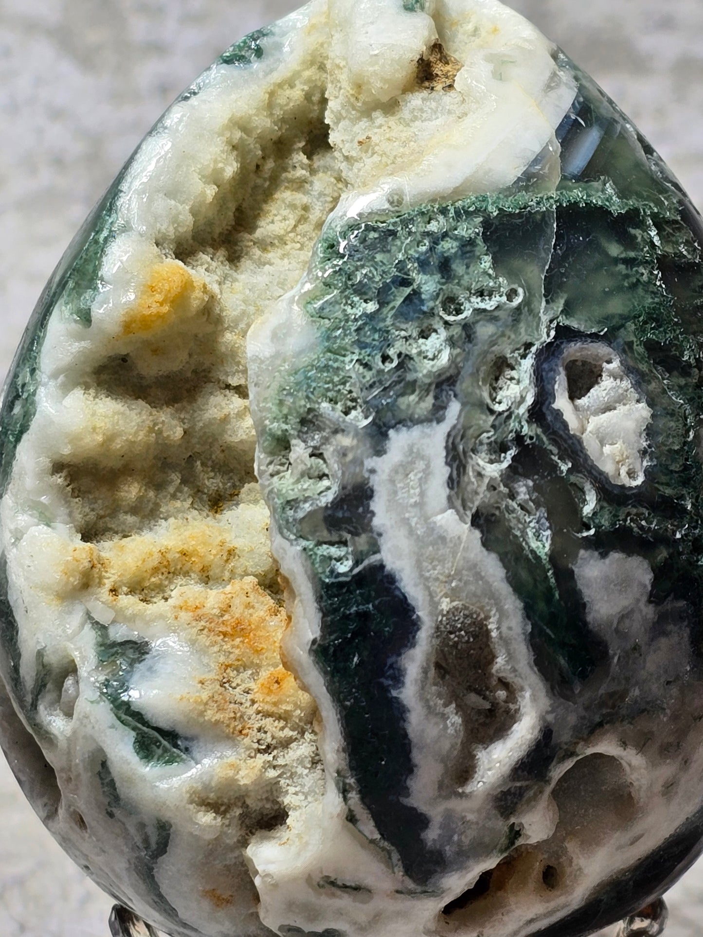 Mossagat Ägg – För Stabilitet och Nystart, F