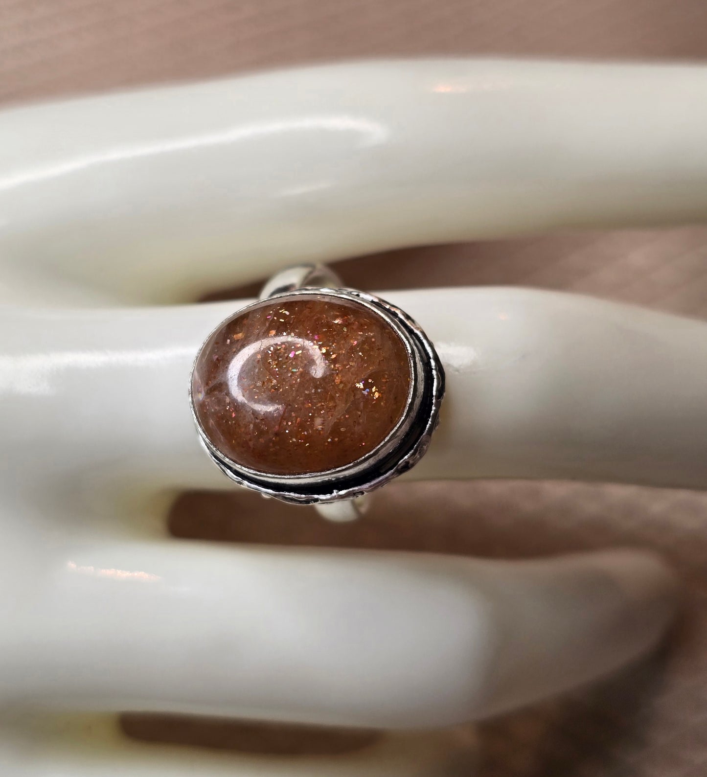 Solgudinnans Glöd – Solsten Ring(Justerbar)