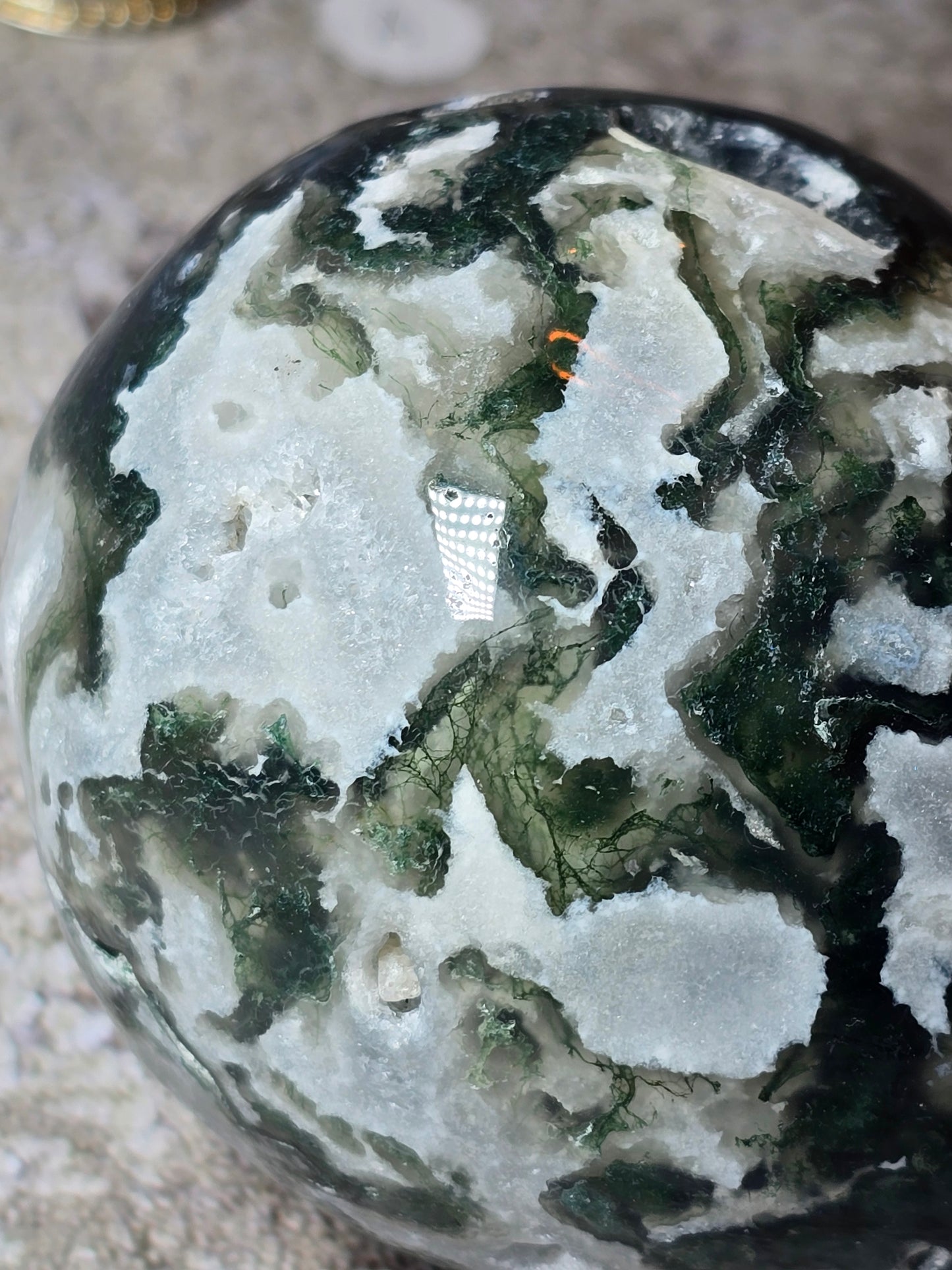 Mossagat Ägg – För Stabilitet och Nystart, A