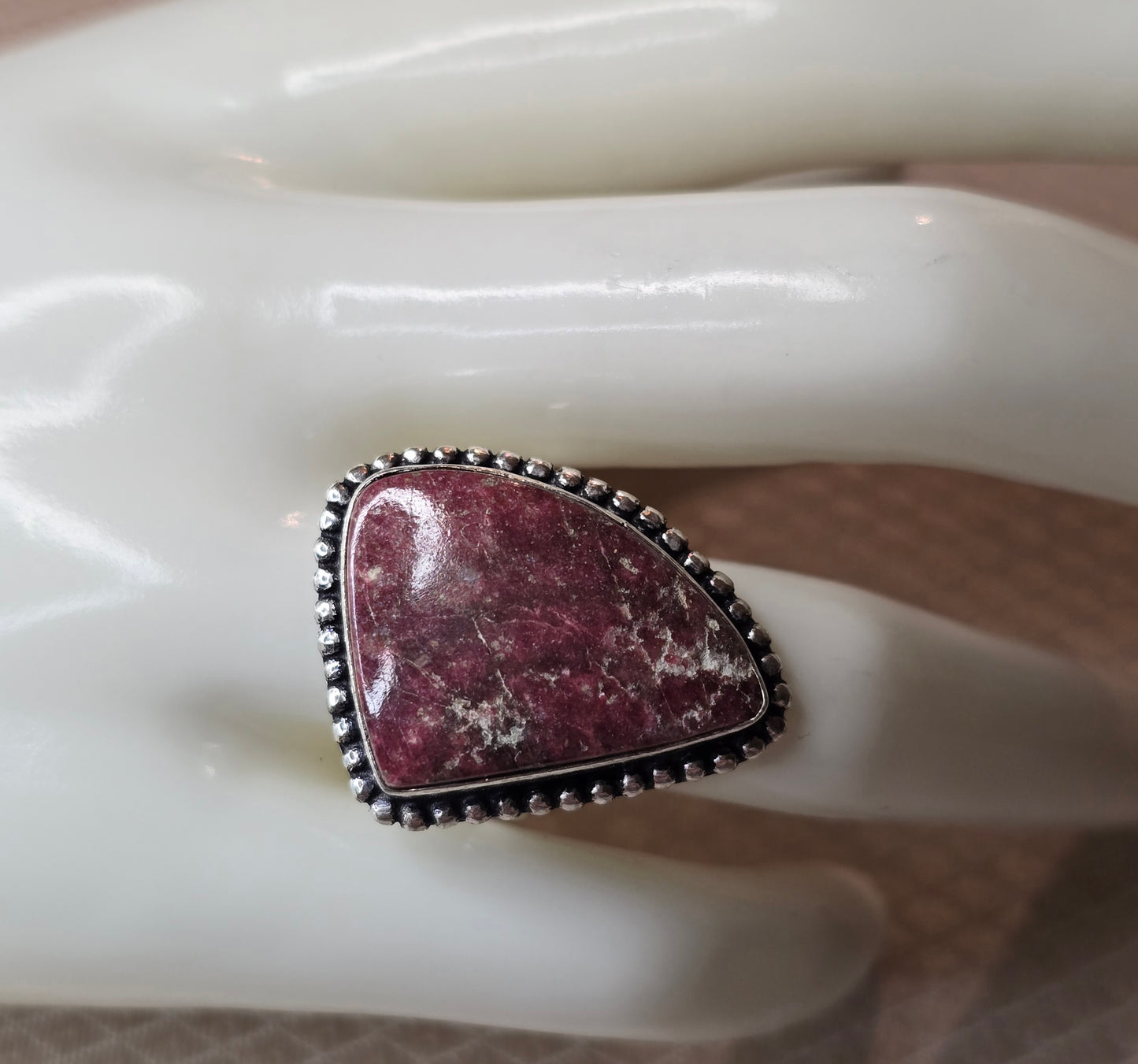 Thulitens Livskraft – Ring (Storlek 8)