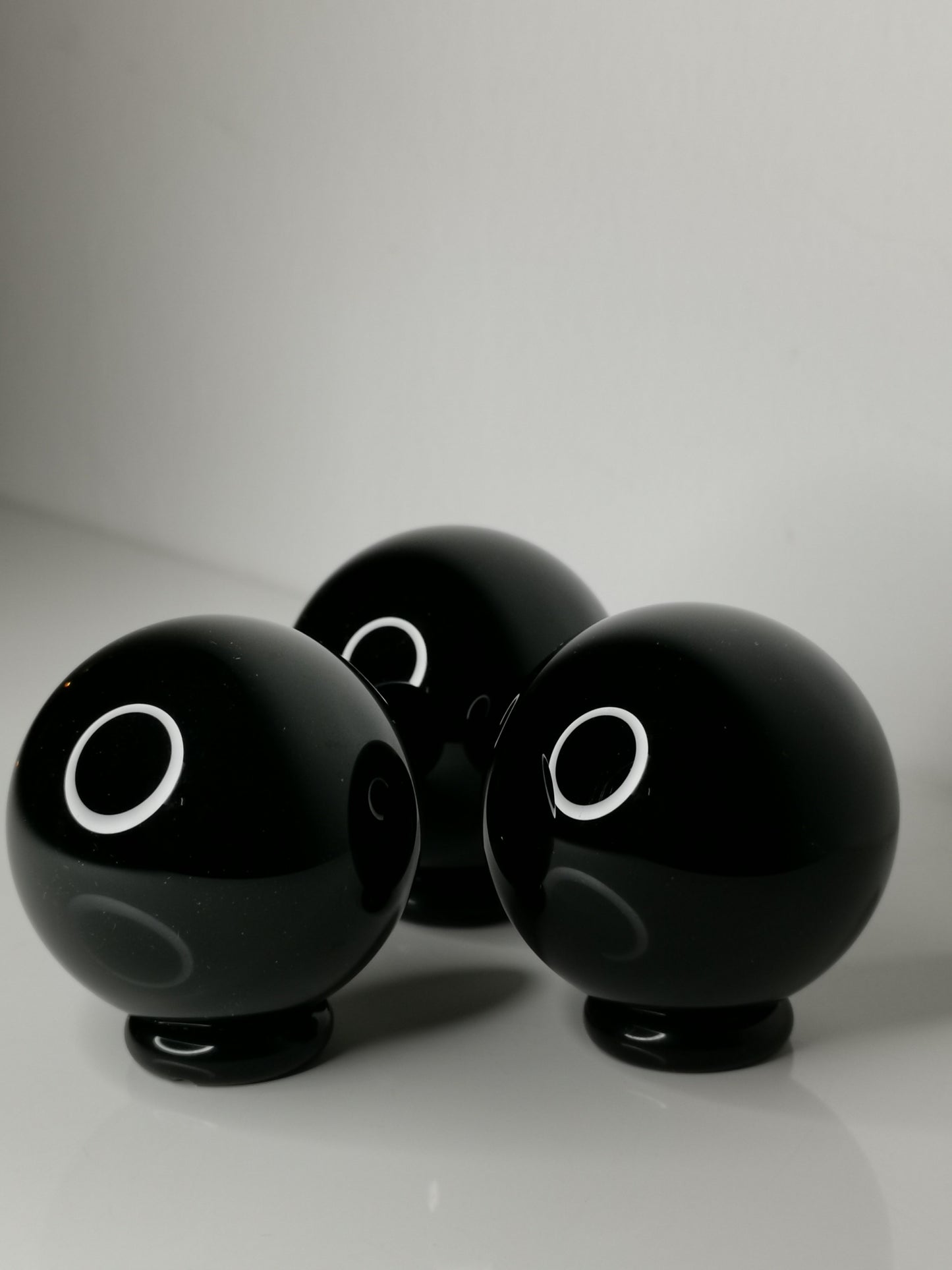 Dagens deal 17/5 Obsidian klot