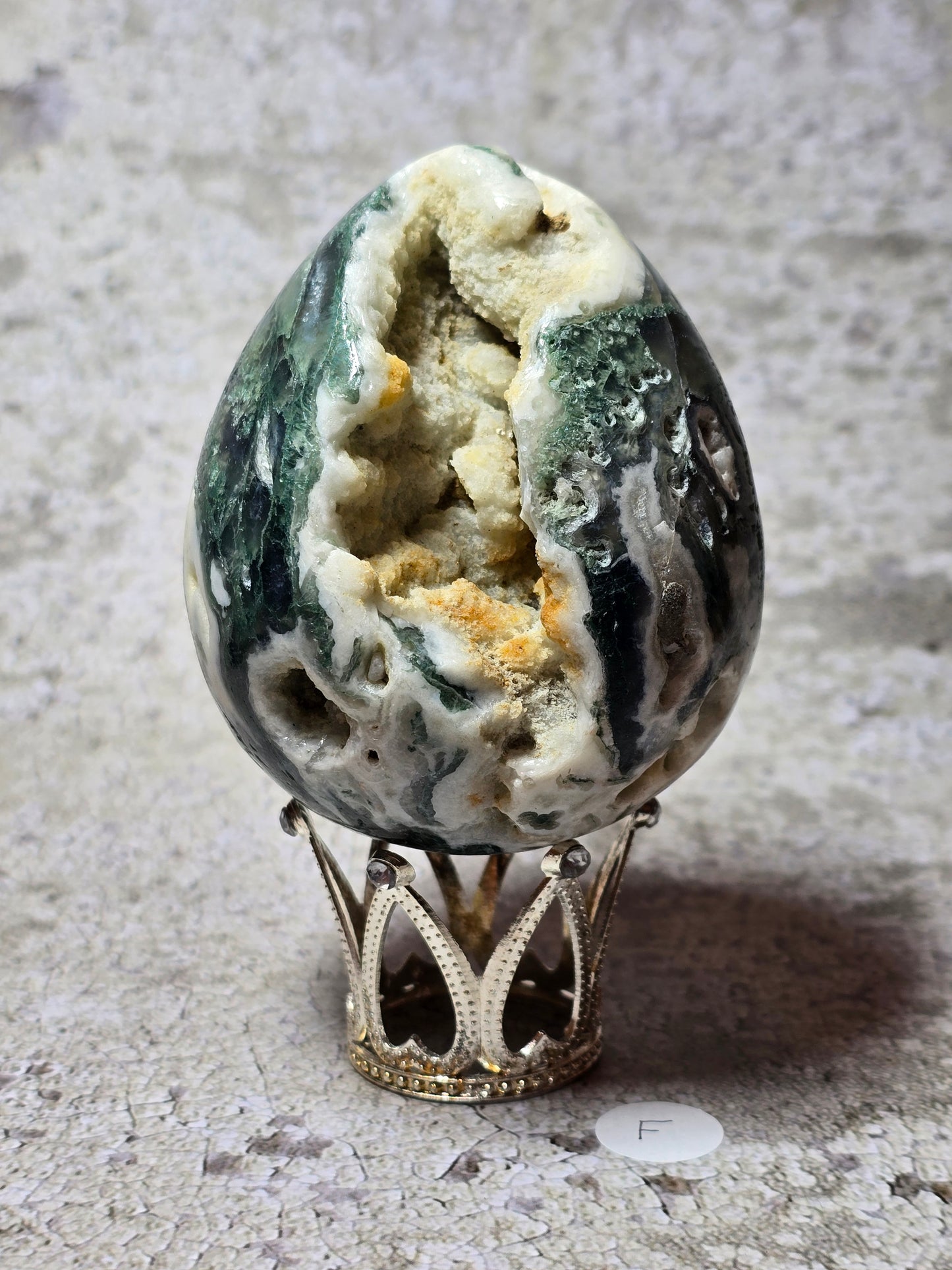 Mossagat Ägg – För Stabilitet och Nystart, F