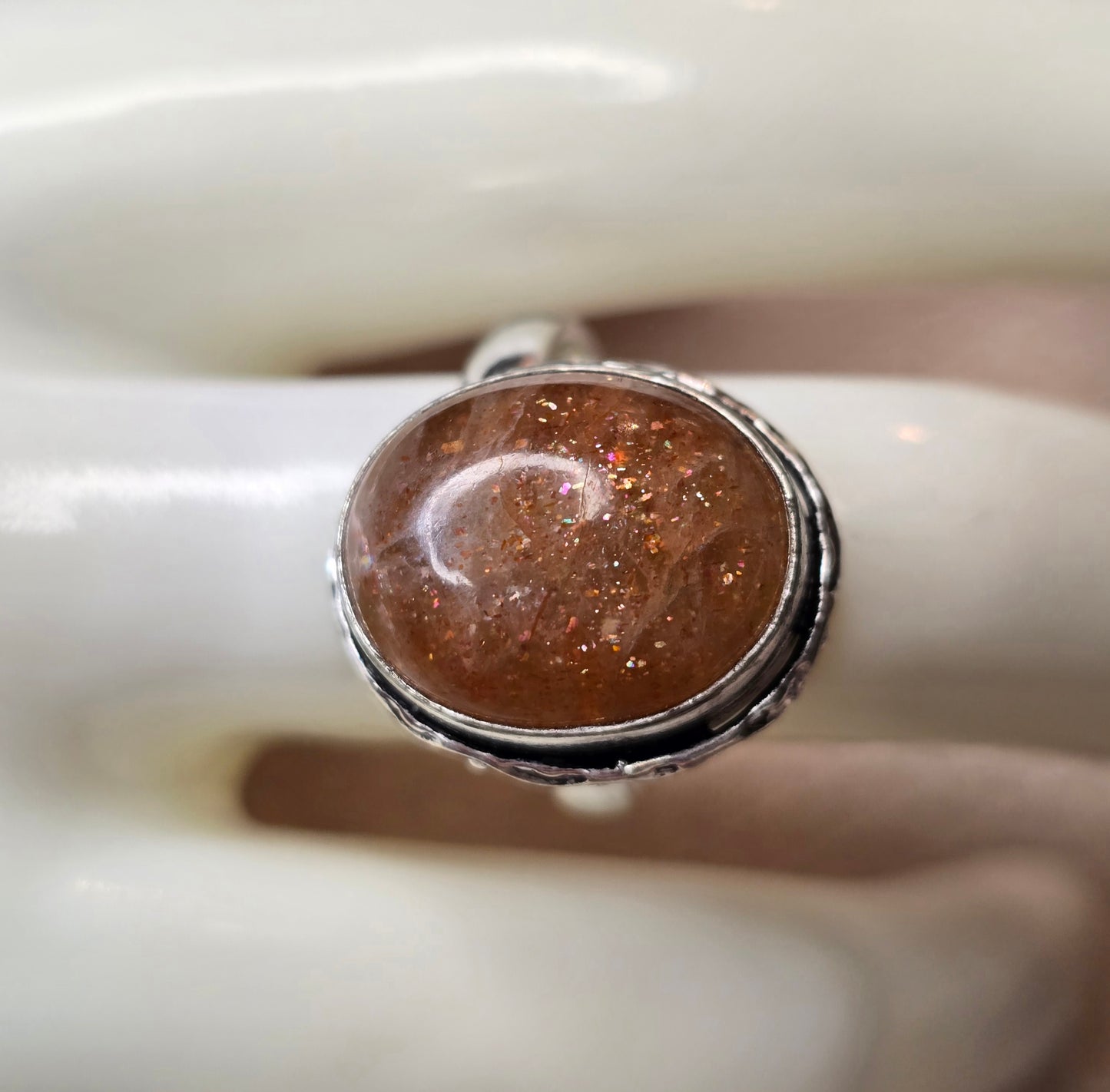 Solgudinnans Glöd – Solsten Ring(Justerbar)