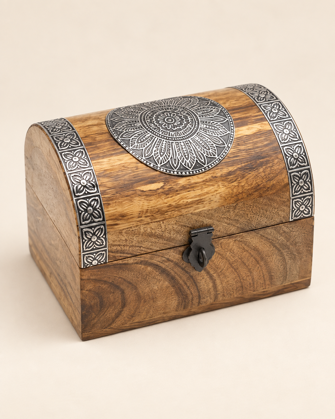 Träkista med Mandalamönster – Dekorativ Förvaringsask 15 x 10 x 10 cm